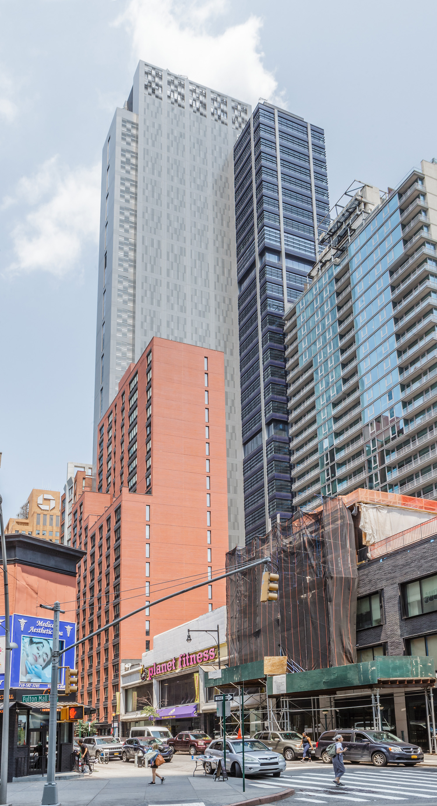 One Willoughby Square, New York City - View from the south. © Mathias Beinling